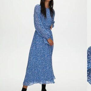 Like New - Little Moon Verbenna Maxi Dress in Blue Toile